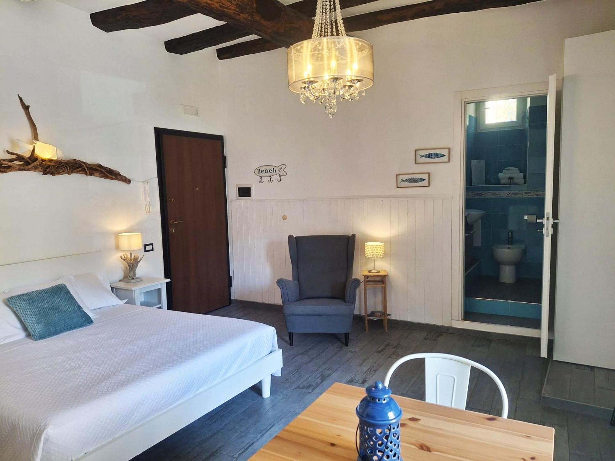 Inn Alta Marea Salerno Exterior photo